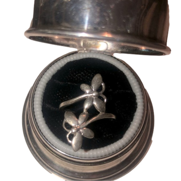 Vintage Jewelry - VTG Sterling Silver Butterfly Pinky Ring Stamped 925 Sz 4